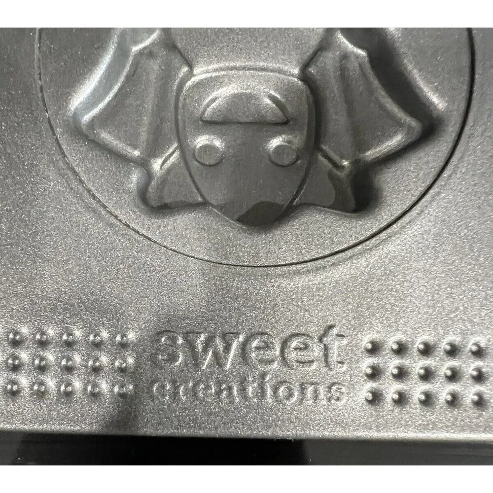 Halloween Cookie Sheet Pan 12-Cavity Nonstick Sweet Creations Baking Tray Spooky